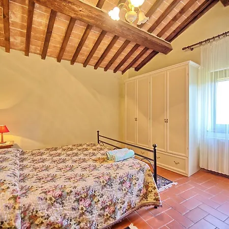 Apartment Borgo Veronica By Posarellivillas *