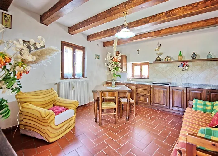 Lägenhet Borgo Veronica By Posarellivillas