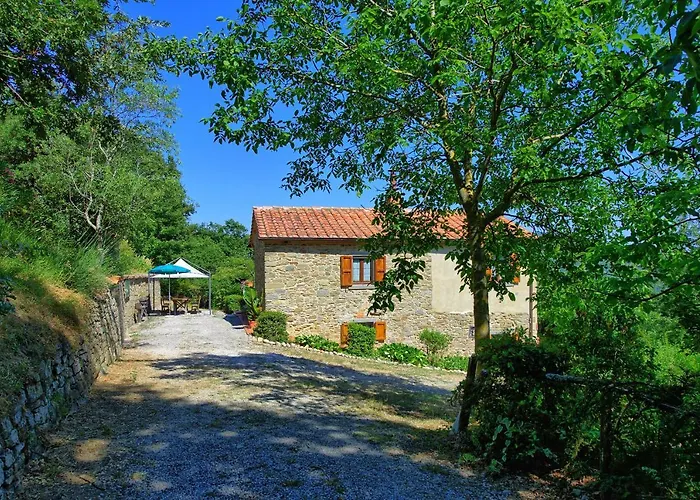 Borgo Veronica By Posarellivillas